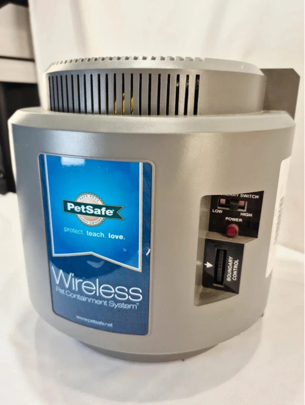 PetSafe Wireless Pet Containment System Transmitter